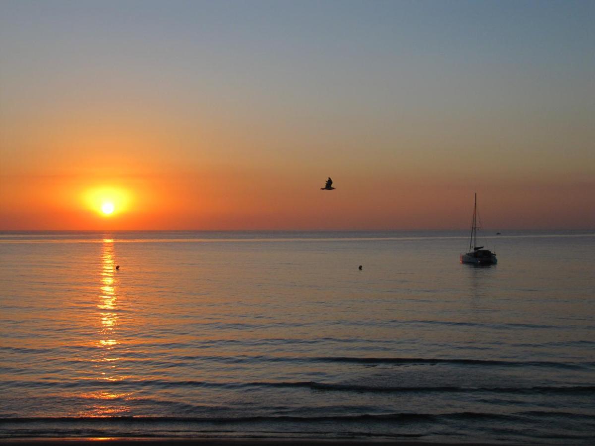 Excepcional Apartamento Amanecer Al Borde De Playa Y Mar, En Chalet Roquetes Alicante Kültér fotó