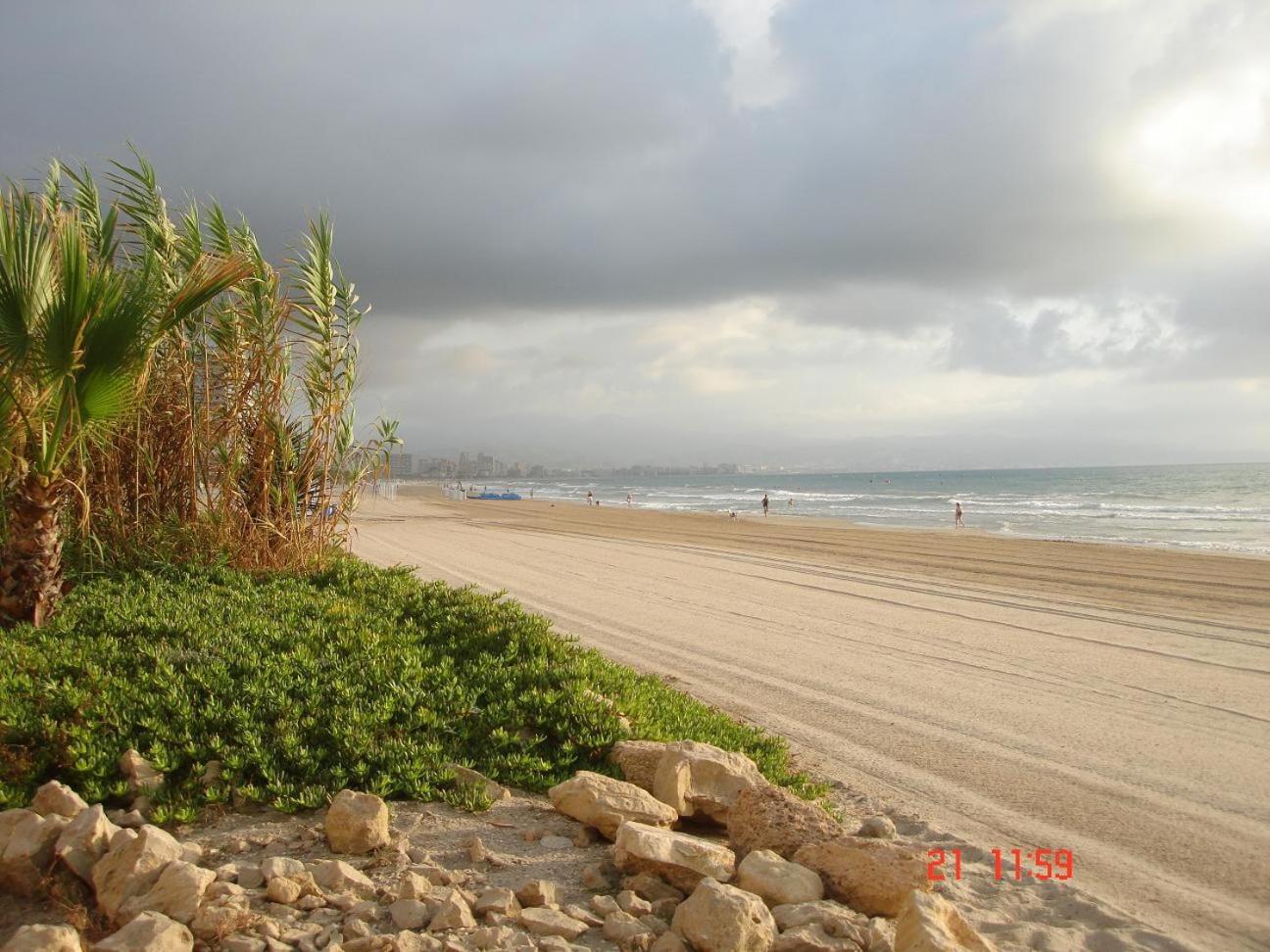 Excepcional Apartamento Amanecer Al Borde De Playa Y Mar, En Chalet Roquetes Alicante Kültér fotó
